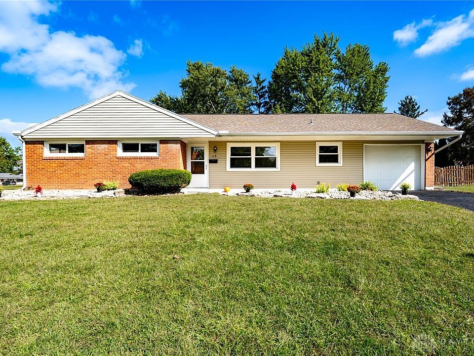 1st image of 119 Blackstone Dr