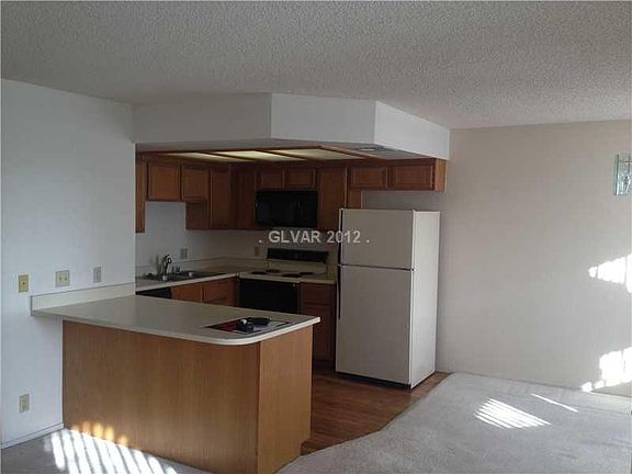 5th image of 1405 Cedar Rock Ln