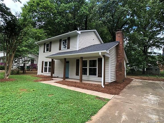 2nd image of 5118 Prestwick Ln
