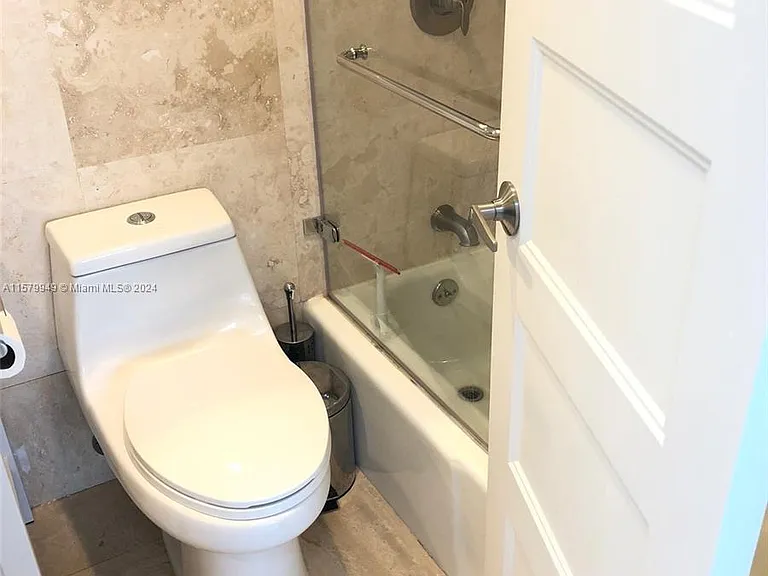 3901 S Ocean Dr #14M — Photo 33