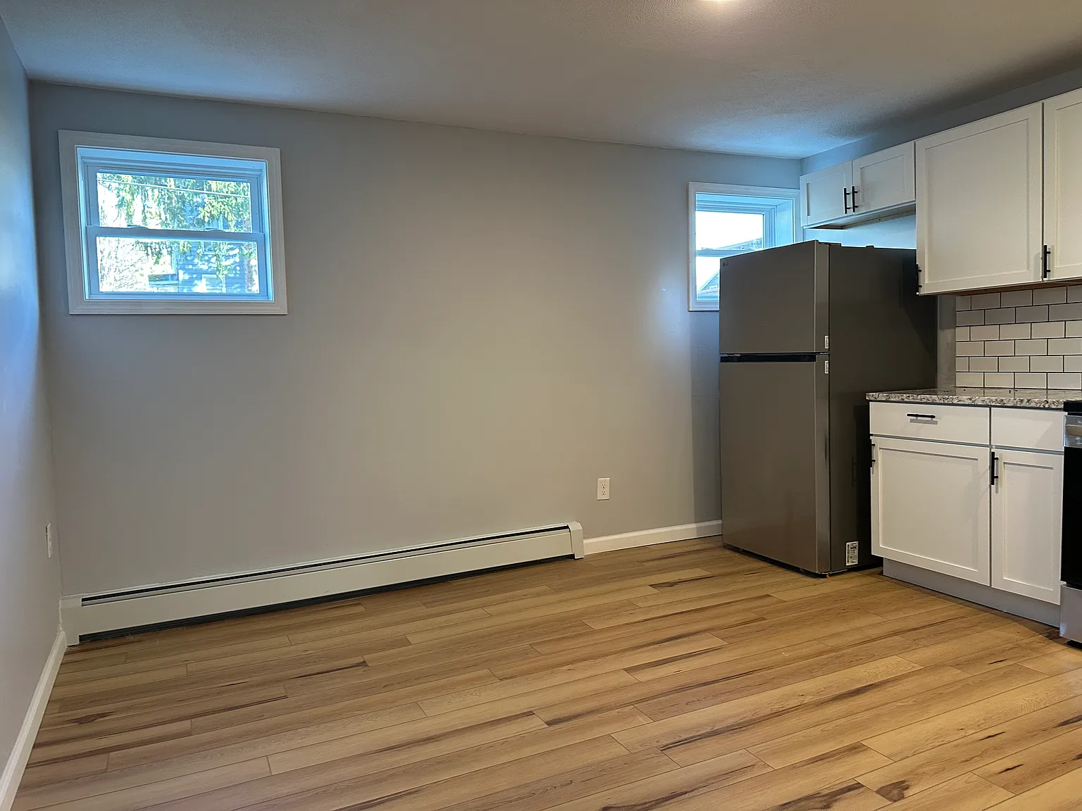 1 bed, 825 sqft, $1,100 — Photo 4