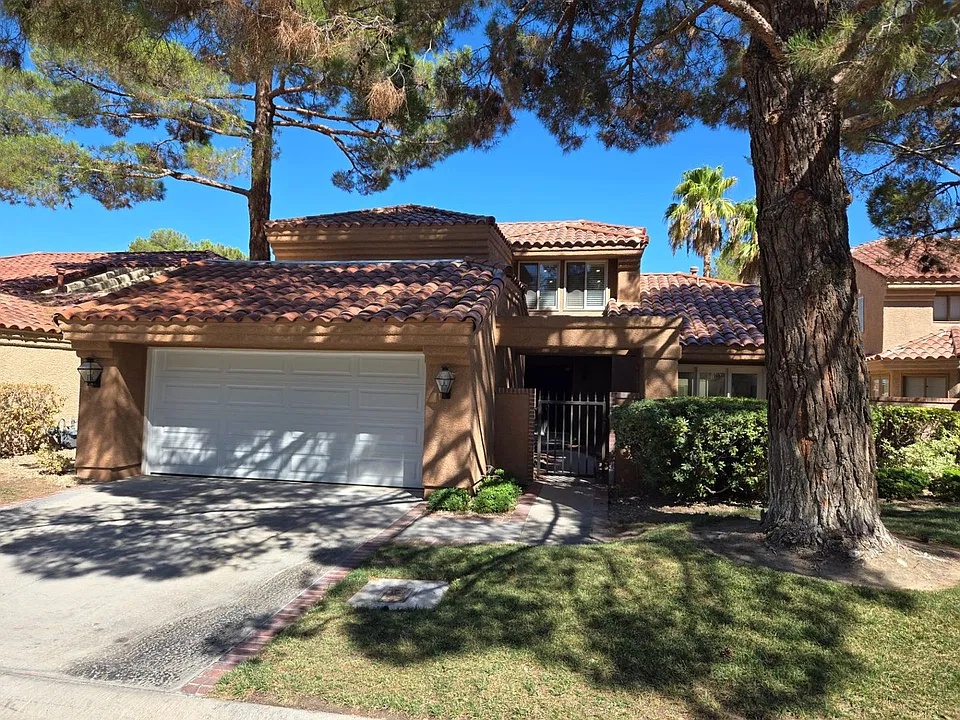 7407 Mission Hills Dr