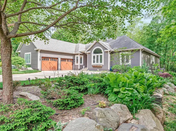 4015 Ridgefield Ct, West Lafayette, IN 47906