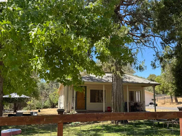 22940 N Gold St, Columbia, CA 95310