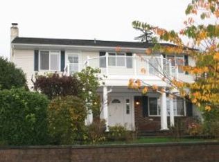 6202 106th Ave NE, Kirkland, WA 98033