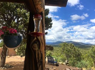 8 Hampton Rd, Santa Fe, NM 87505