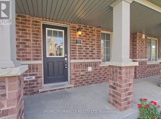 70 Knotty Pine Ave, Cambridge, ON N3H0E2