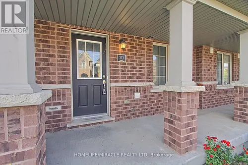 70 Knotty Pine Ave Photo 1