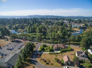 1511 N 4th Ct, Washougal, WA 98671