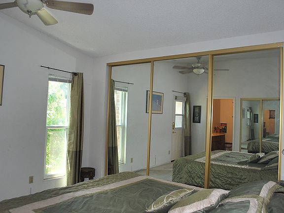 4th image of 8929 Autumnwood Dr