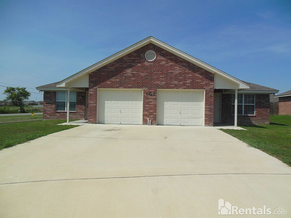 406 W St John St 406 W Saint John Ave Nolanville TX Zillow