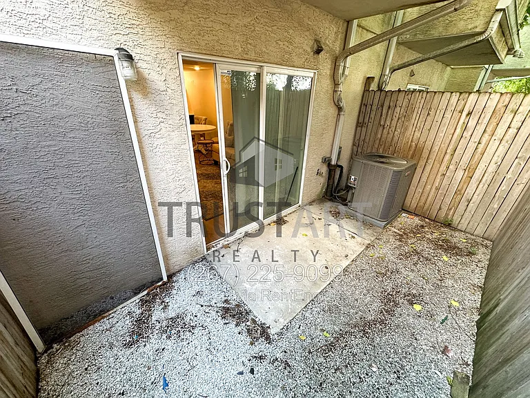 4128 Apple St #1 — Photo 24