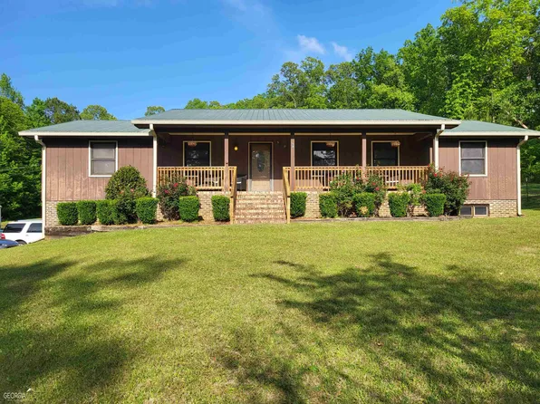 2501 54th Ave SW, Lanett, AL 36863