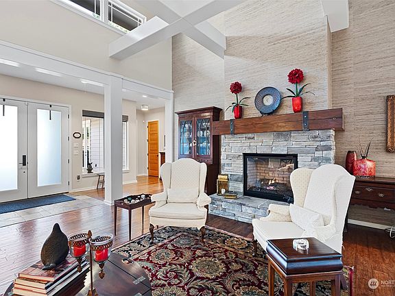 4th image of 13904 47th Avenue Ct NW