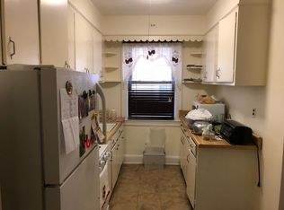 620 Metropolitan Ave, Staten Island, NY 10301