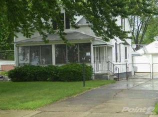 23545 Glenbrook St, Saint Clair Shores, MI 48082