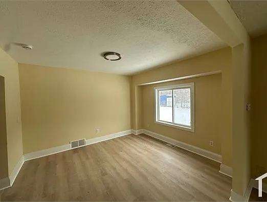 13711 North Dr — Photo 6