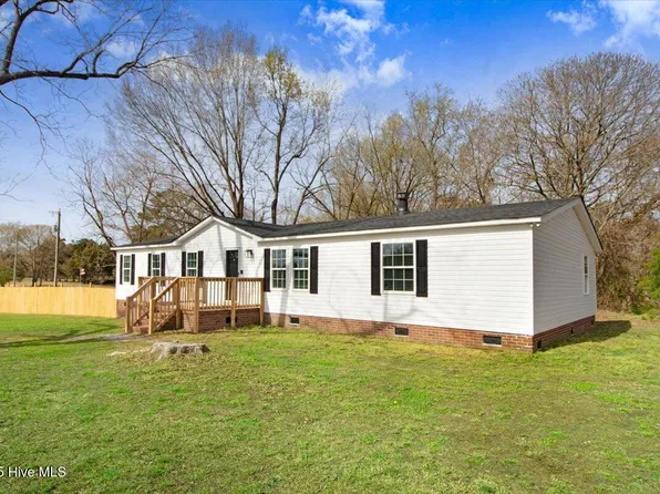 551 Mount Carmel Church Road, Pikeville, NC 27863