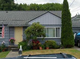 1469 9th St, Astoria, OR 97103
