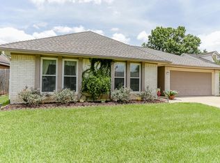 3031 Winchester Way, Sugar Land, TX 77479