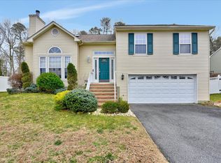 78 Heritage Dr, Howell, NJ