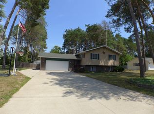 1731 Pine Knoll Ln, Caro, MI 48723