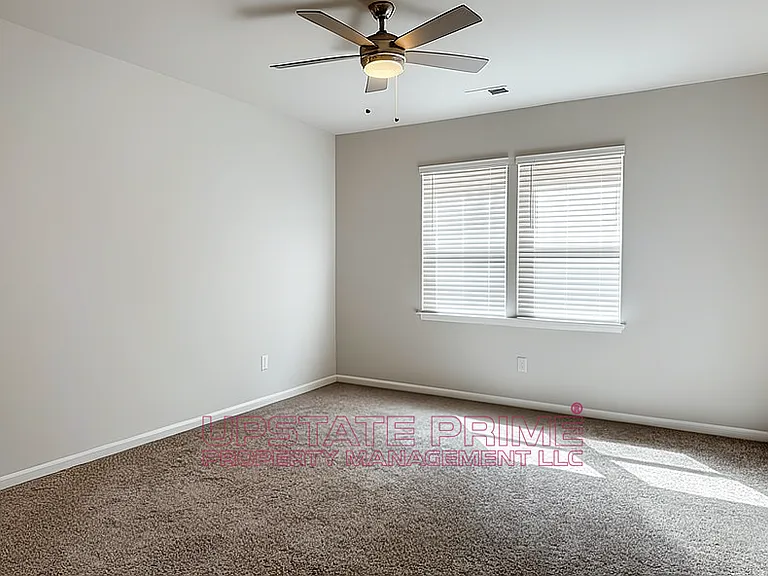 610 Poinsett Bridge Way — Photo 8