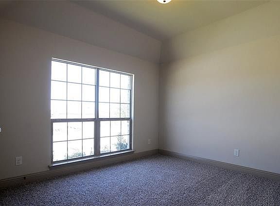 3rd image of 8337 Meadow Sweet Ln