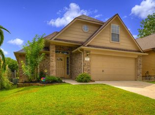 113 Cove Cir, Montgomery, TX 77356