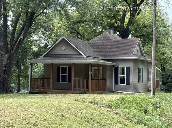 312 Harrington Ave, Saint Joseph, MO 64504