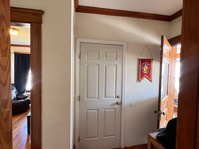 130 Nichols Ave — Photo 13