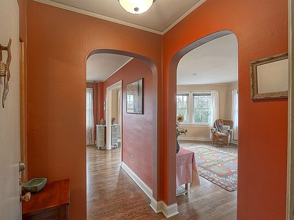 5th image of 5810 Cowen Pl NE APT 103
