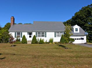 193 N Main St, Wolfeboro, NH 03894