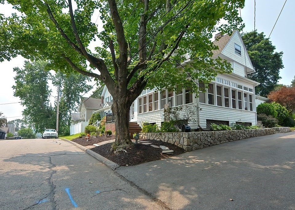 21 Bicknell St, Marlborough, MA 01752 Zillow