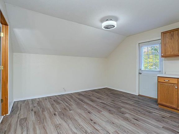4th image of 907 SINGLE AVENUE