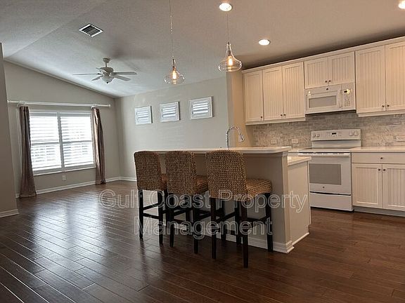 2nd image of 12721 Sagewood Dr