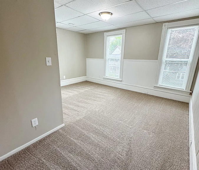 946 Muskegon Ave NW #3 — Photo 6
