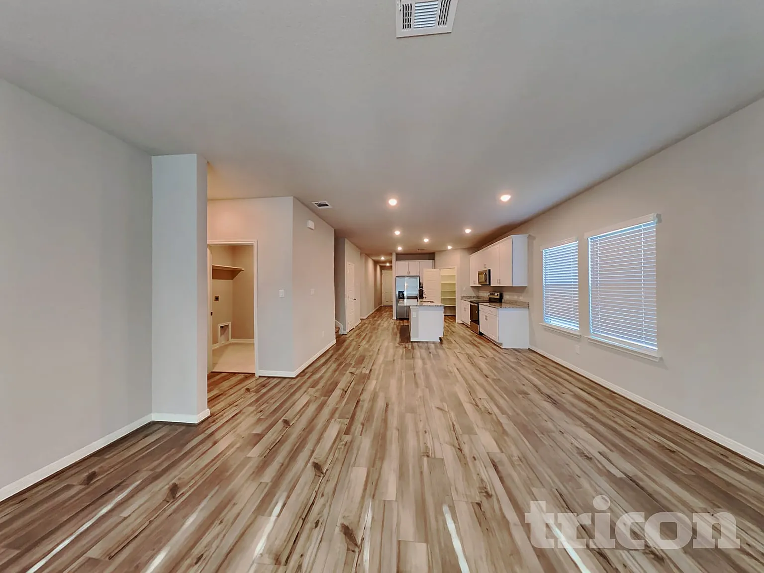 5616 Luna Pass Saint Hedwig TX — Photo 2