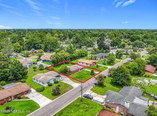 2115 Burgoyne Dr, Jacksonville, FL 32208