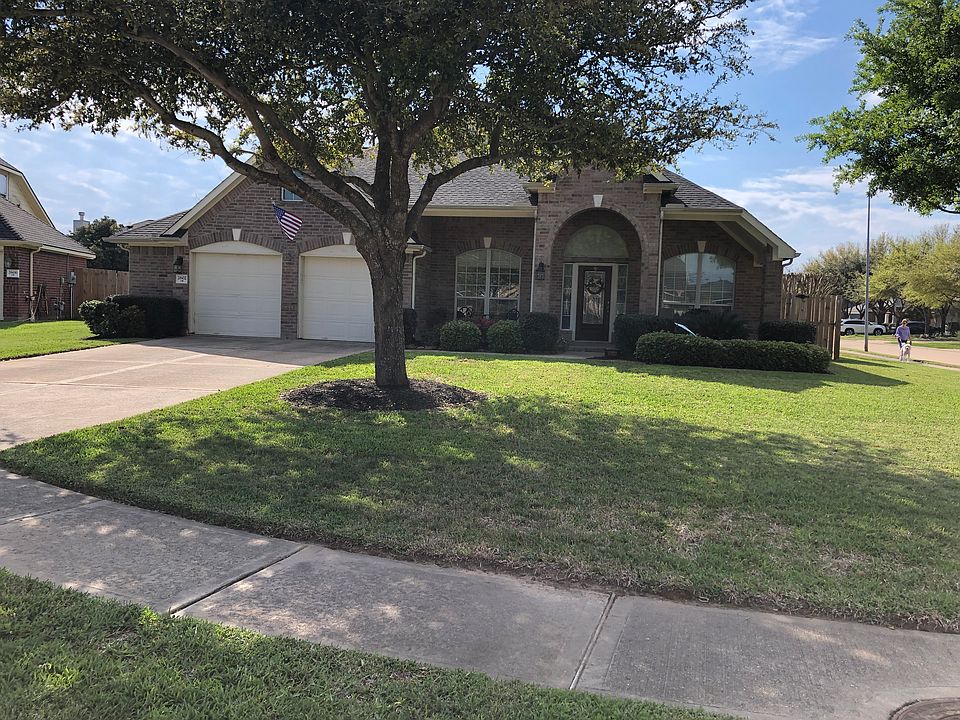 2nd image of 2602 Jack Pine Dr