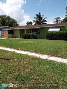 11 SW 13th Ct, Deerfield Beach, FL, 33441