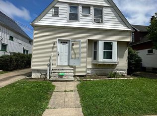 1609 Hopkins Ave, Lakewood, OH