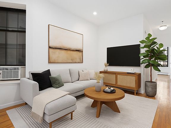 4th image of 340 E 86th St APT 11