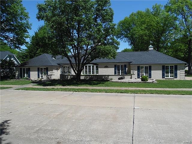 2nd image of 103 Drake Ct