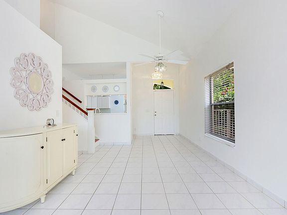 05_Image_5_of_42_mls