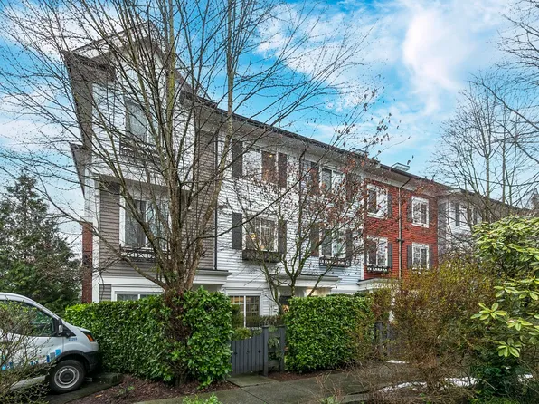 3010 Riverbend Dr #98, Coquitlam, BC V3C 0B8