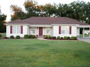 100 Benjamin Dr, Dyersburg, TN 38024