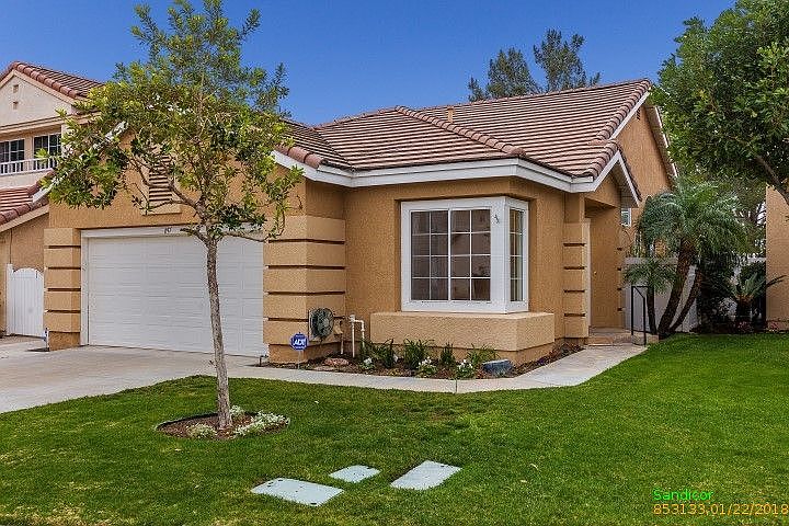 1st image of 847 S Lee Marie Cir