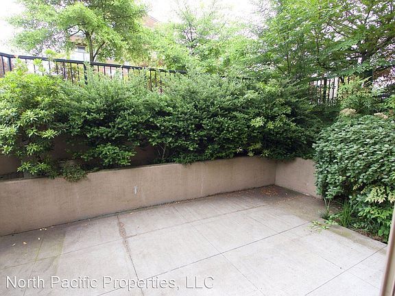 2nd image of 2243 Franklin Ave E APT 101