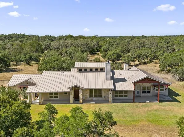 426 Preiss Ranch Rd, Blanco, TX 78606